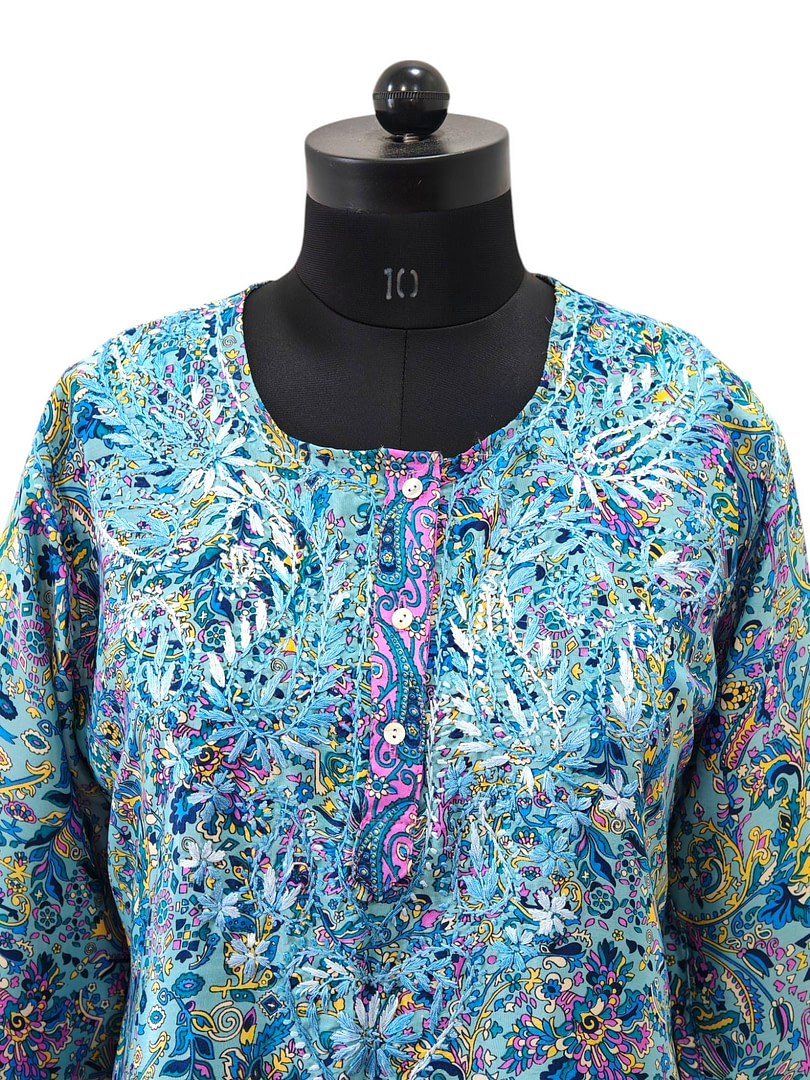 crepe short top blue